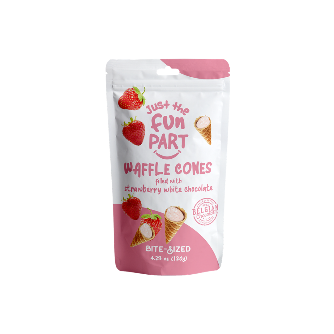 STRAWBERRY AND WHITE CHOCOLATE ICE CREAM CONES